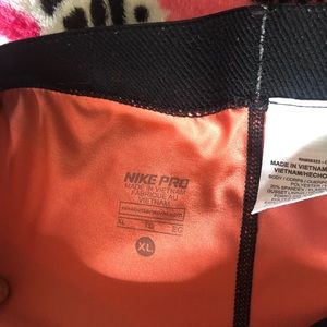 Like new Nike Pros!